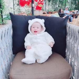 Meet your Posher, Diễm